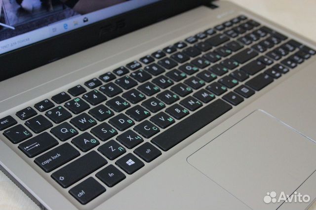 Ноутбук Asus i3/GeForce 525M/4Gb/750Gb/гарантия