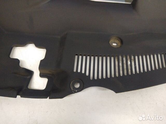 Накладка замка капота передняя верхняя Lexus Rx 4 Накладка замка капота передняя верхняя Lexus Rx 4