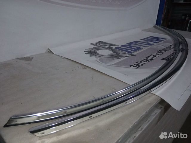 Направляющая планка уплотнителя Мерседес цлс W219 Направляющая планка уплотнителя Мерседес цлс W219