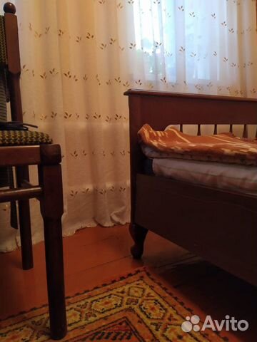 Кровать