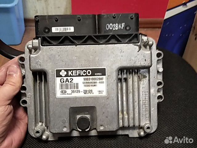 Блок управления двигателем Kia Ceed