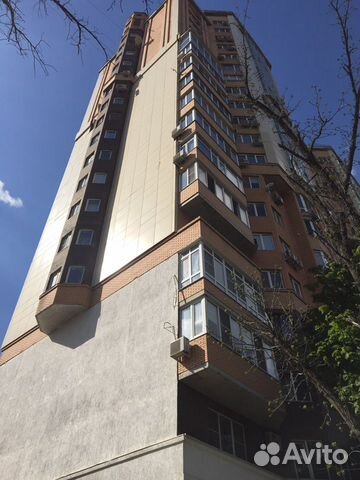 2-к квартира, 80 м², 15/18 эт.