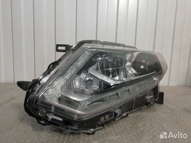 Фара led передняя левая Nissan X-Trail 3 Фара led передняя левая Nissan X-Trail 3