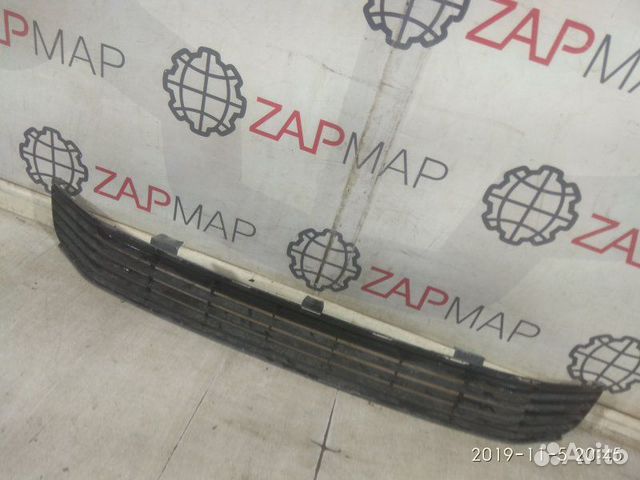 Решетка радиатора нижняя Toyota Camry 8 XV50 2011