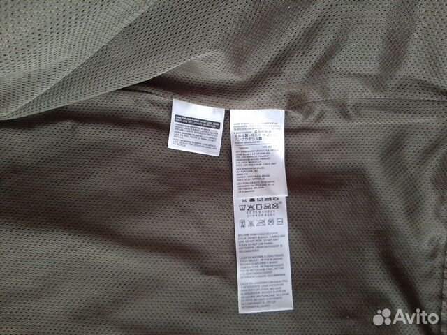 Levis куртка размер L