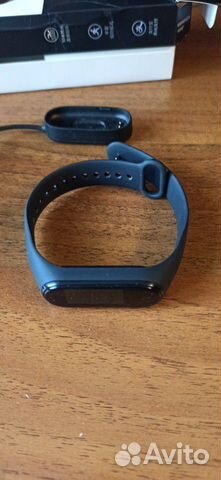 Продам Xiaomi Mi Band 4 Продам Xiaomi Mi Band 4