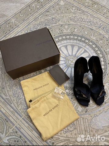 Босоножки Louis Vuitton