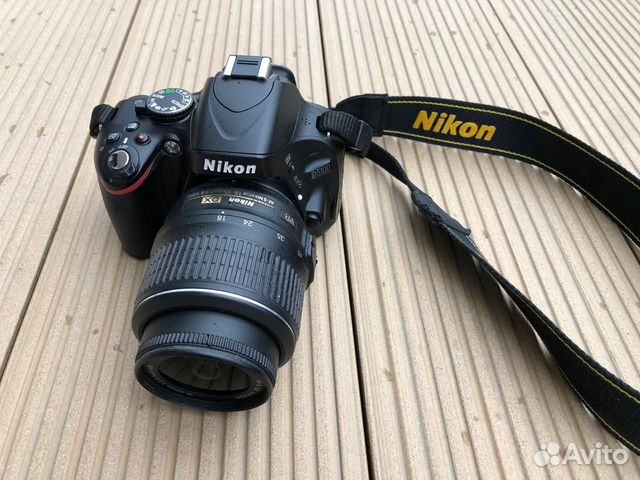 Зеркальный фотоаппарат Nikon D5100 Зеркальный фотоаппарат Nikon D5100