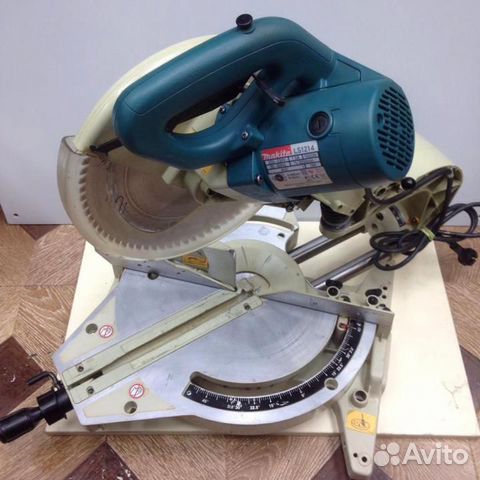 Торцовочная пила Makita LS1214, б/у Торцовочная пила Makita LS1214, б/у