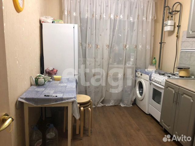 2-к квартира, 50 м², 4/10 эт.