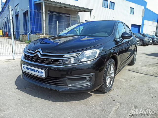 Citroen C4 1.6 AT, 2017, 47 115 км Citroen C4 1.6 AT, 2017, 47 115 км