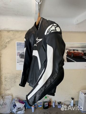 Кожаная мотокуртка alpinestars Tech 1R Кожаная мотокуртка alpinestars Tech 1R