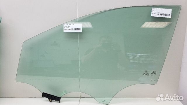 Стекло двери передней левой Kia Sportage Стекло двери передней левой Kia Sportage