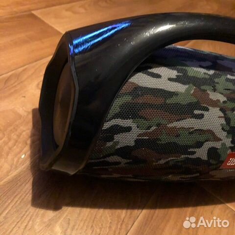 Колонка JBL Boombox Колонка JBL Boombox
