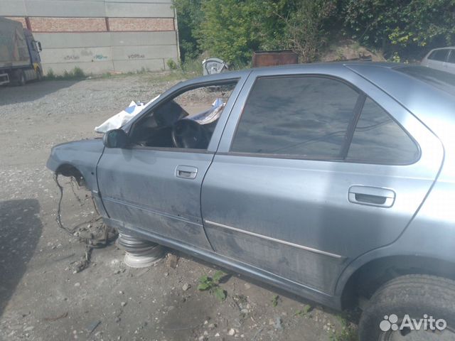 Дверь передняя левая Peugeot 406 Дверь передняя левая Peugeot 406