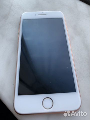 Телефон iPhone 8 64Gb rose