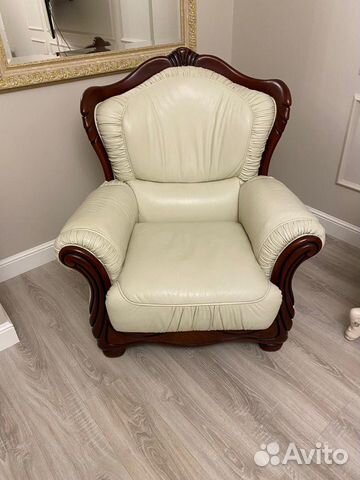 Диван и кресло