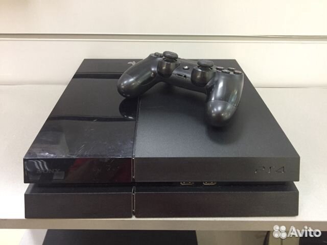 Sony PS4 fat Sony PS4 fat