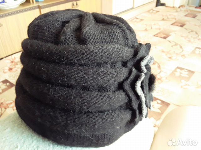 Продам зимнюю шапку