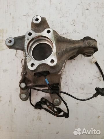 Кулак поворотный задний левый Hyundai Sonata 6 YF