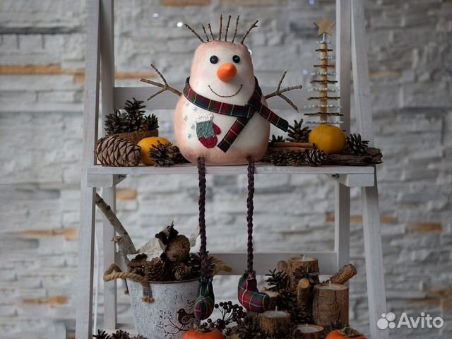 Снеговик с варежкой. Интерьерная игрушка