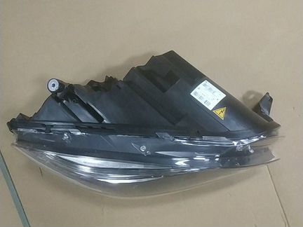 Фара Мерседес ml 166