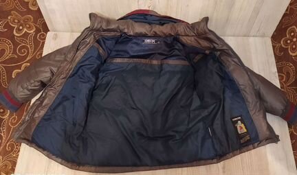 Куртка пуховик мальчику новая,geox, р128