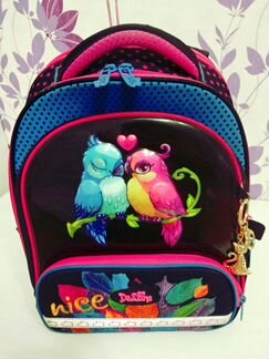 Ранец DeLune с попугаями