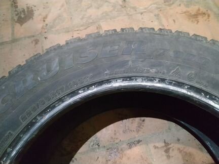 225 60 17 Bridgestone Ice Cruiser 7000