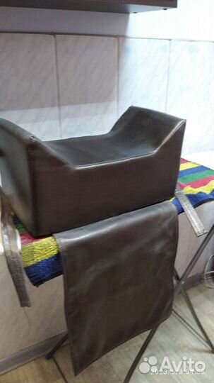 Сидение для ребенка за стол или для стрижки