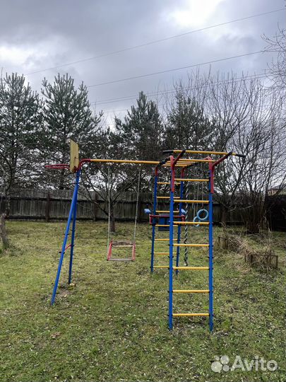 Продам детский спортивный комплекс уличный