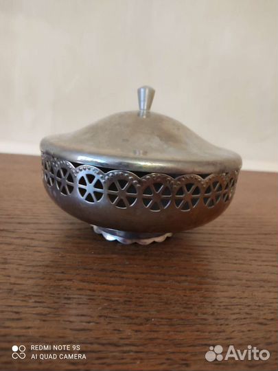 Конфетница