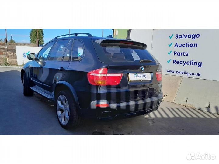 Декоративная накладка на двс BMW X5 E70