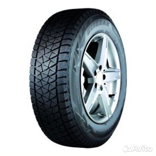 Bridgestone Blizzak DM-V2 215/60 R17 96S