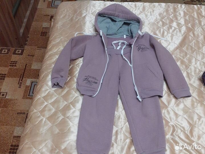 Костюм на девочку б/у