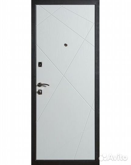 Дверь входная 