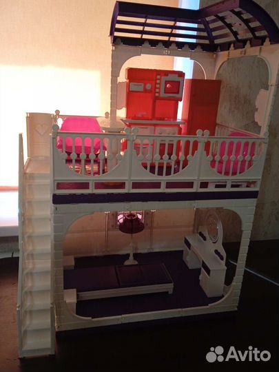 Домик кукольный