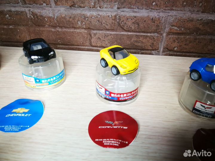 Модели автомобилей Cadillac, Corvette, Chevrolet