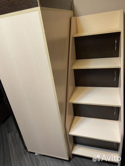 Детская кровать чердак