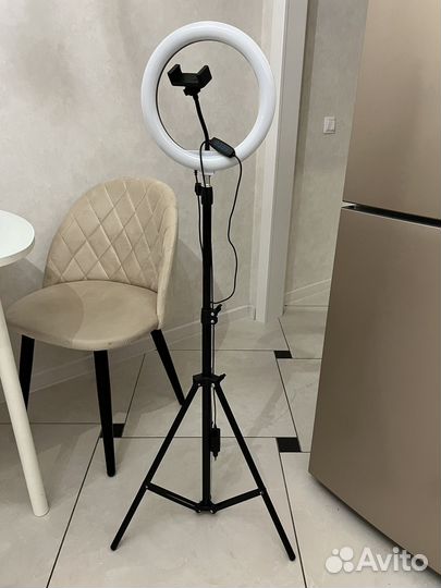 Штатив + кольцевая лампа