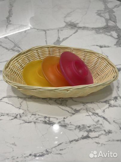 Корзинка плетеная пластиковая