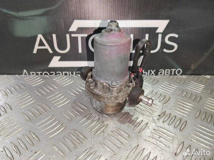 Вакуумный насос Volkswagen Passat B5+ 1.8