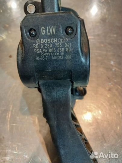 Педаль газа Peugeot 307