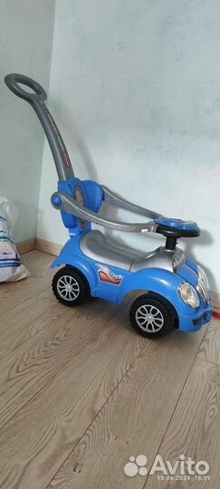 Детская машинка каталка