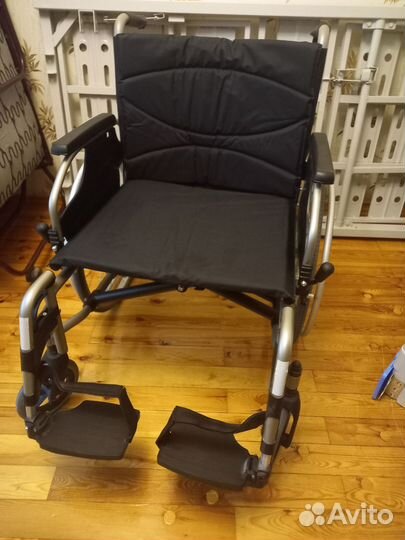 Инвалидная коляска усиленная, с широким сиденьем