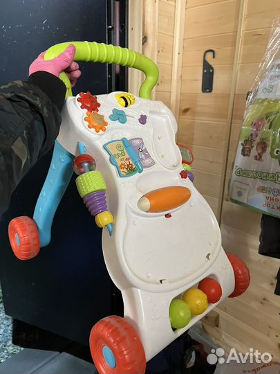 Машинка каталка толокар