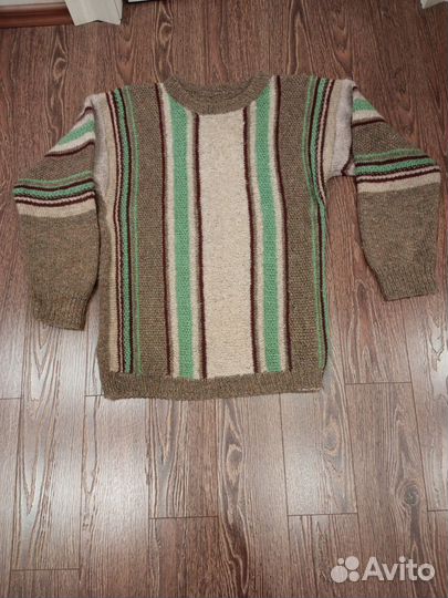 Шерстяной свитер 48-50 р