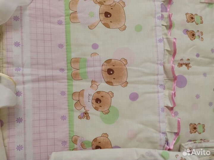 Бортики в кроватку, балдахин и постельное белье