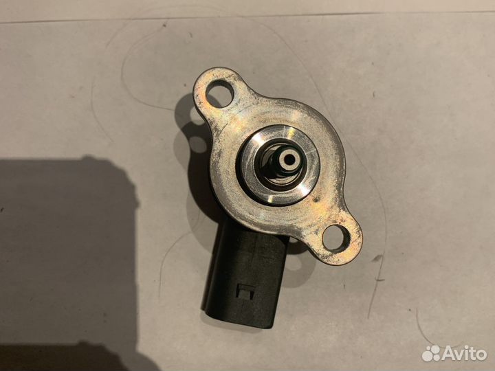 Клапан новый оригинальный Mercedes Sprinter