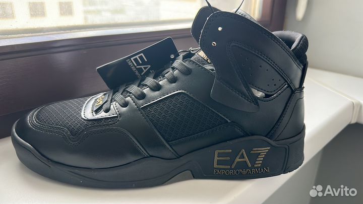 Высокие кеды еа7